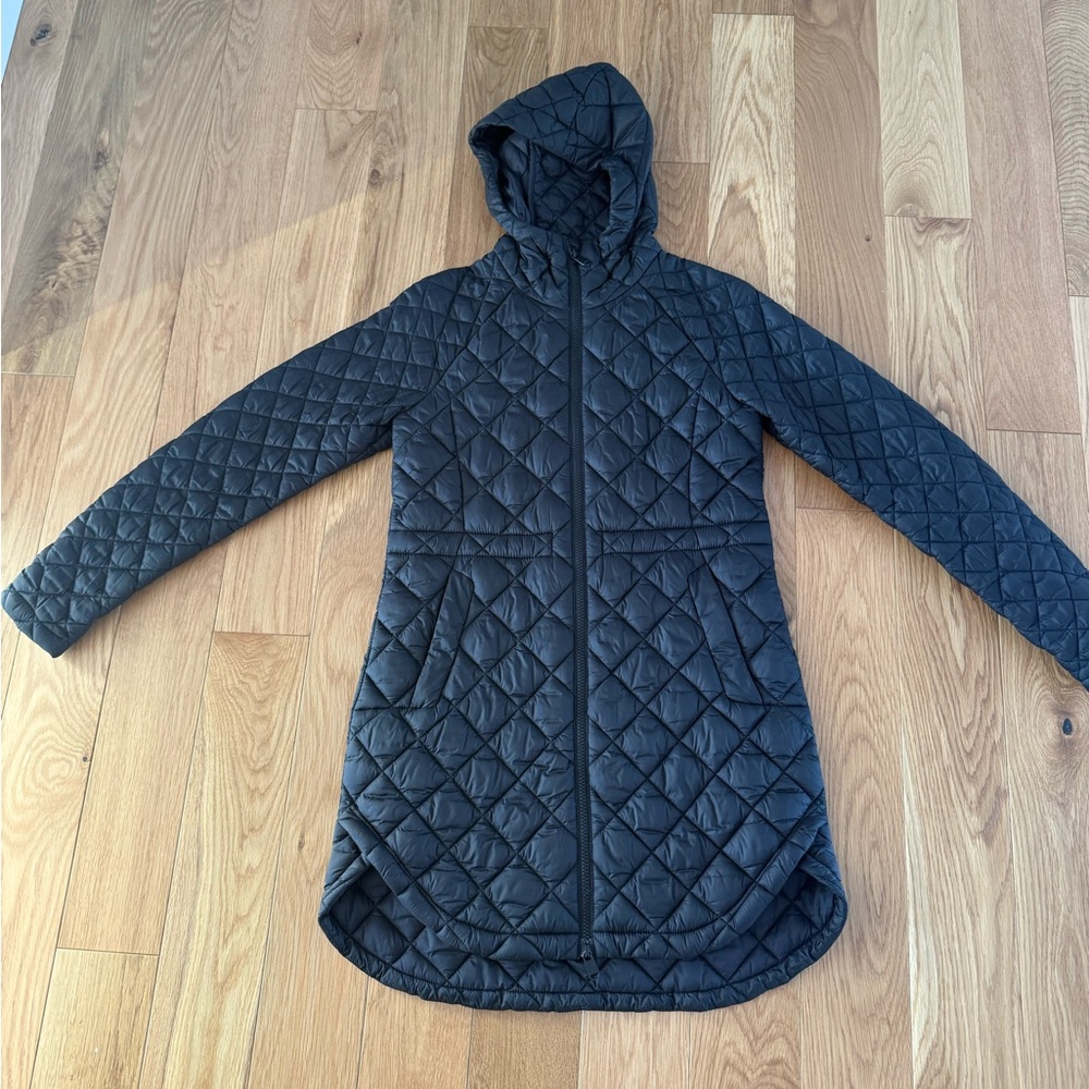 Athleta Whisper Featherless Parka